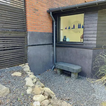 Retro Hus Ved Rebild Bakker Med Kreativt Vaerksted *